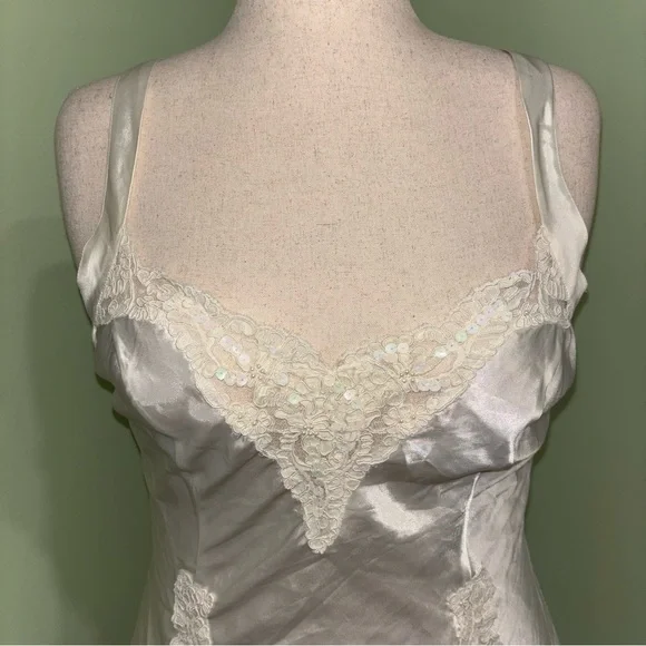VTG Victoria’s Secret White Satin Mini Slip Dress Sequin 90s Fairy Women’s Sz L - Picture 3 of 7